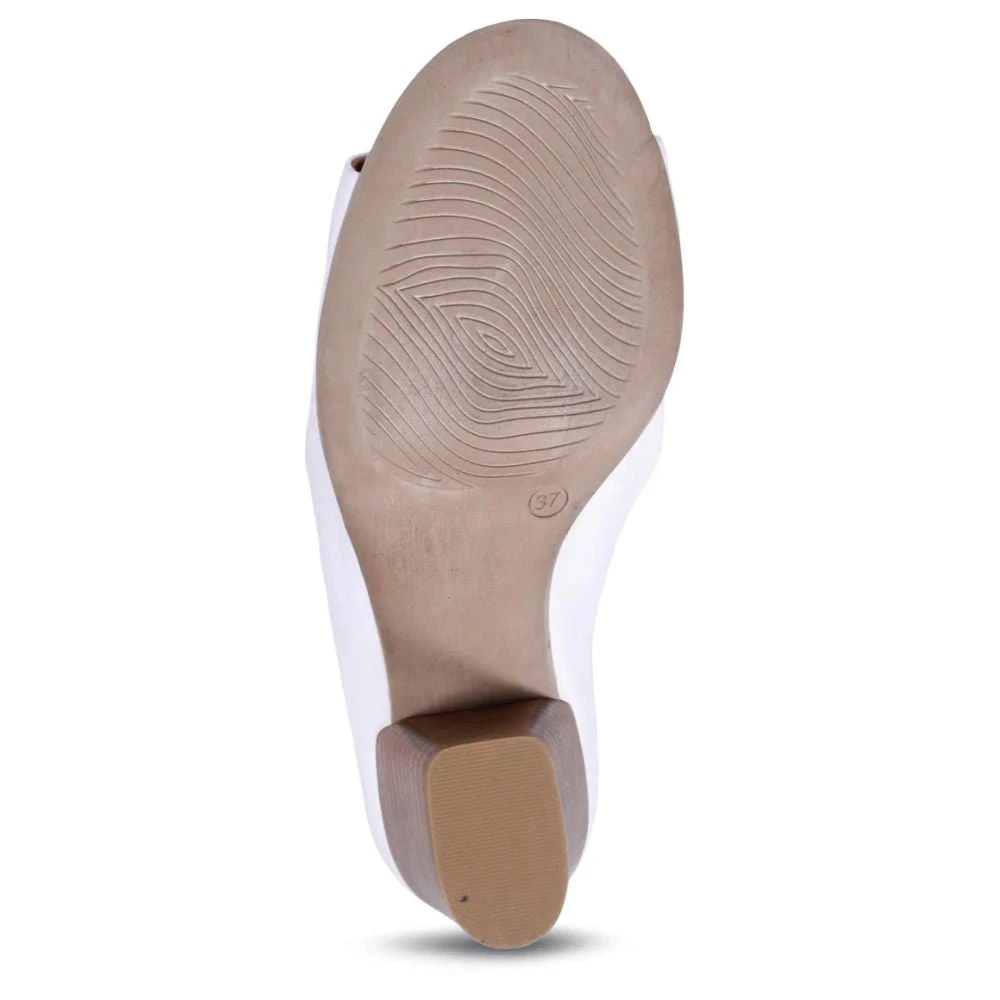 Bueno Women's Cara Heeled Sandal In White 4 Bueno Women's Cara Heeled Sandal In White - Image 4